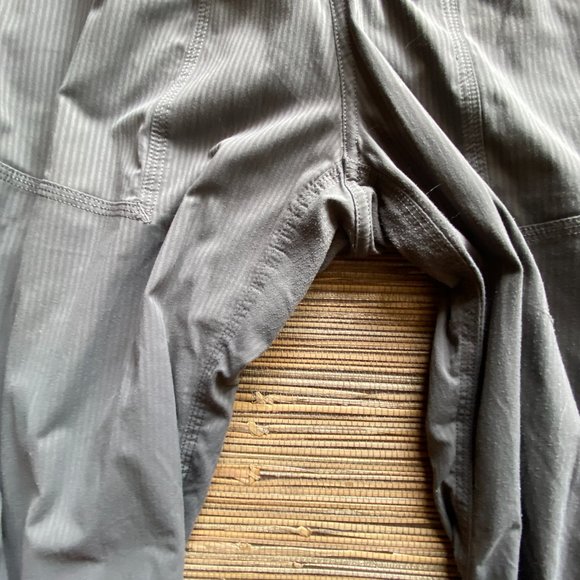 Lululemon Dance Studio Medium Grey Unlined Yoga / Workout Pants - Picture 4 of 6